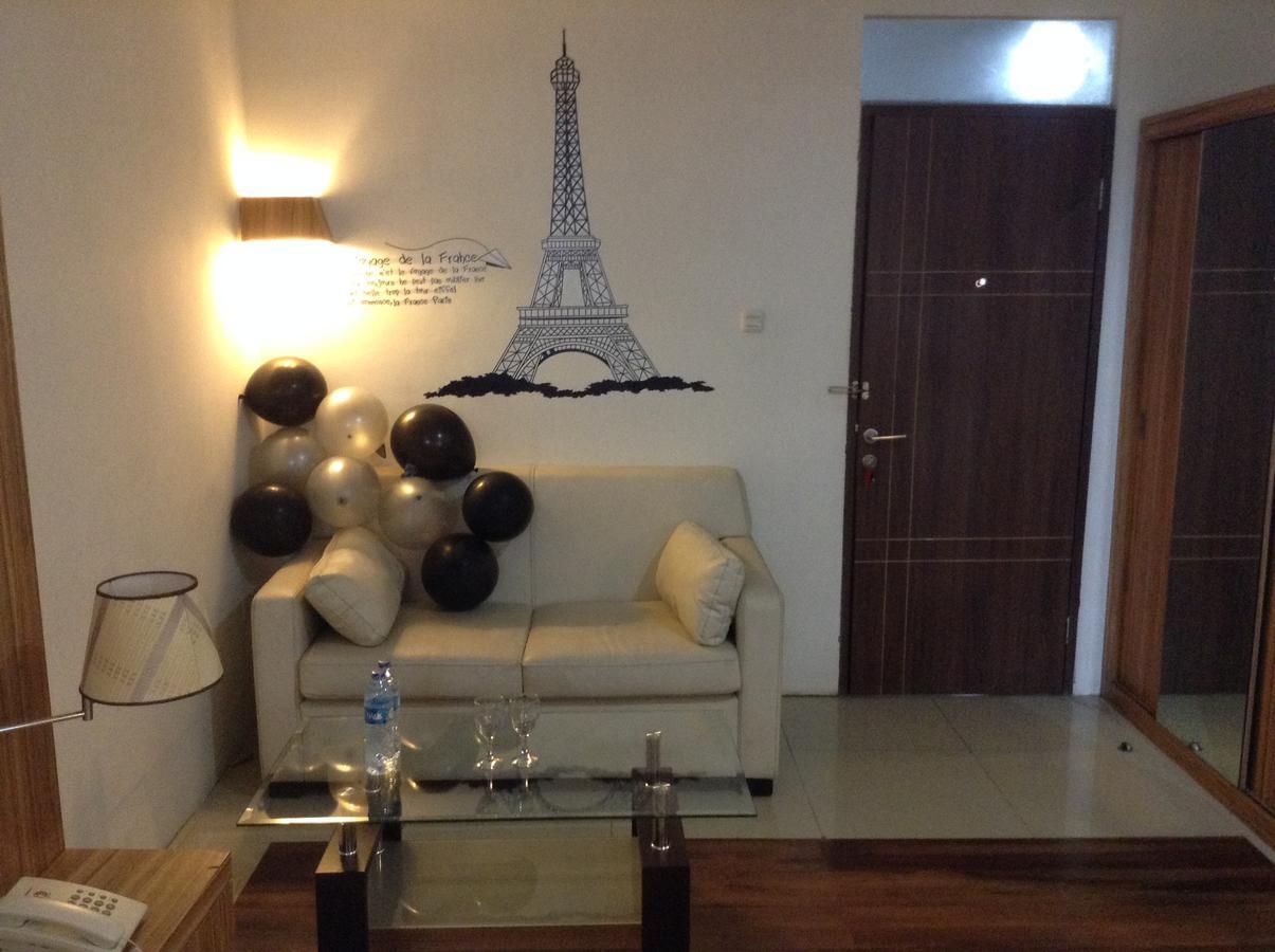 Kyo Serviced Apartment Jakarta Cilandak  Buitenkant foto