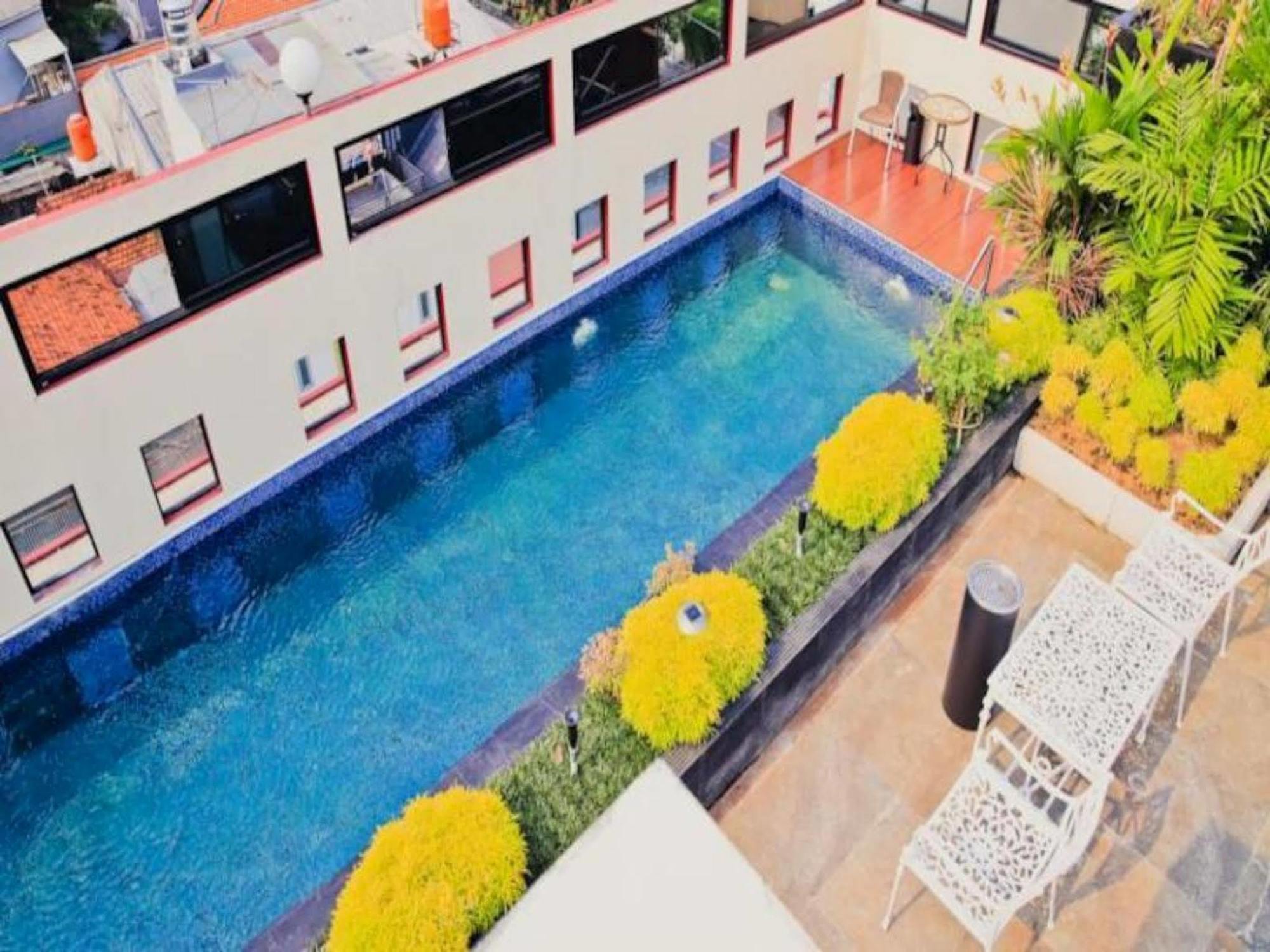 Kyo Serviced Apartment Jakarta Cilandak  Buitenkant foto