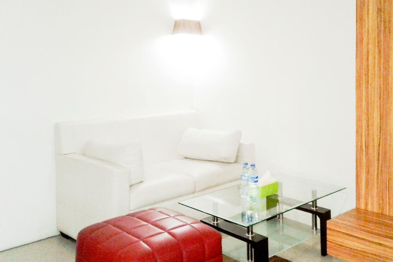 Kyo Serviced Apartment Jakarta Cilandak  Buitenkant foto