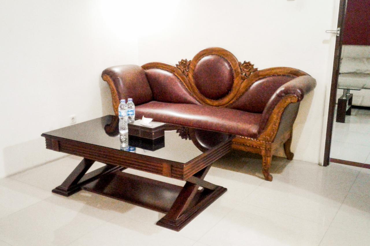 Kyo Serviced Apartment Jakarta Cilandak  Buitenkant foto