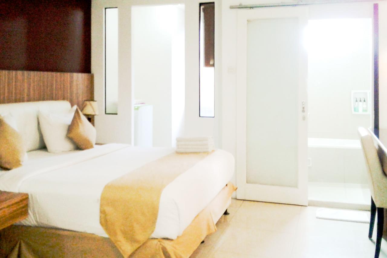 Kyo Serviced Apartment Jakarta Cilandak  Buitenkant foto